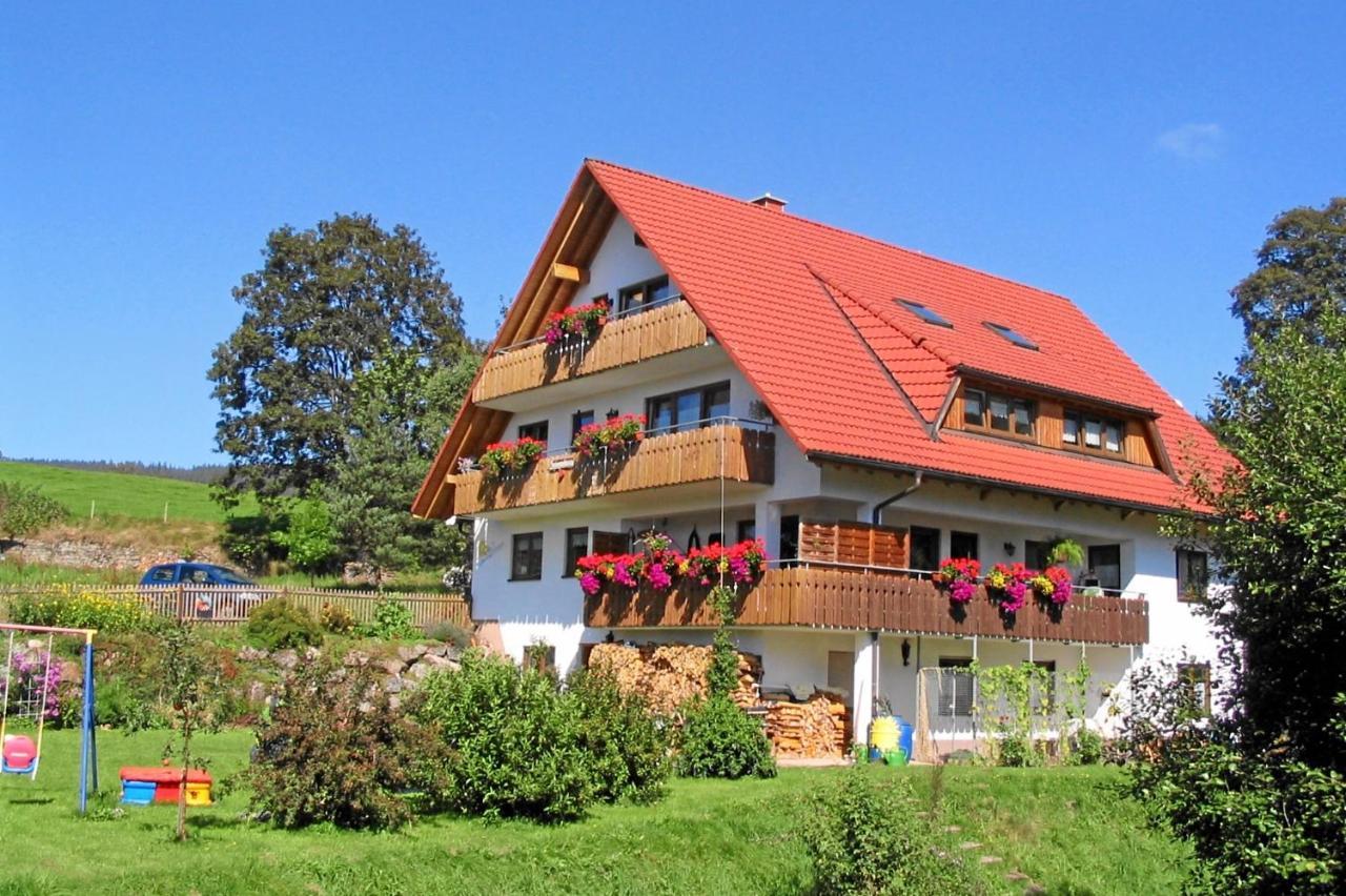 Gaestehaus Hundelbach Lenzkirch Bagian luar foto