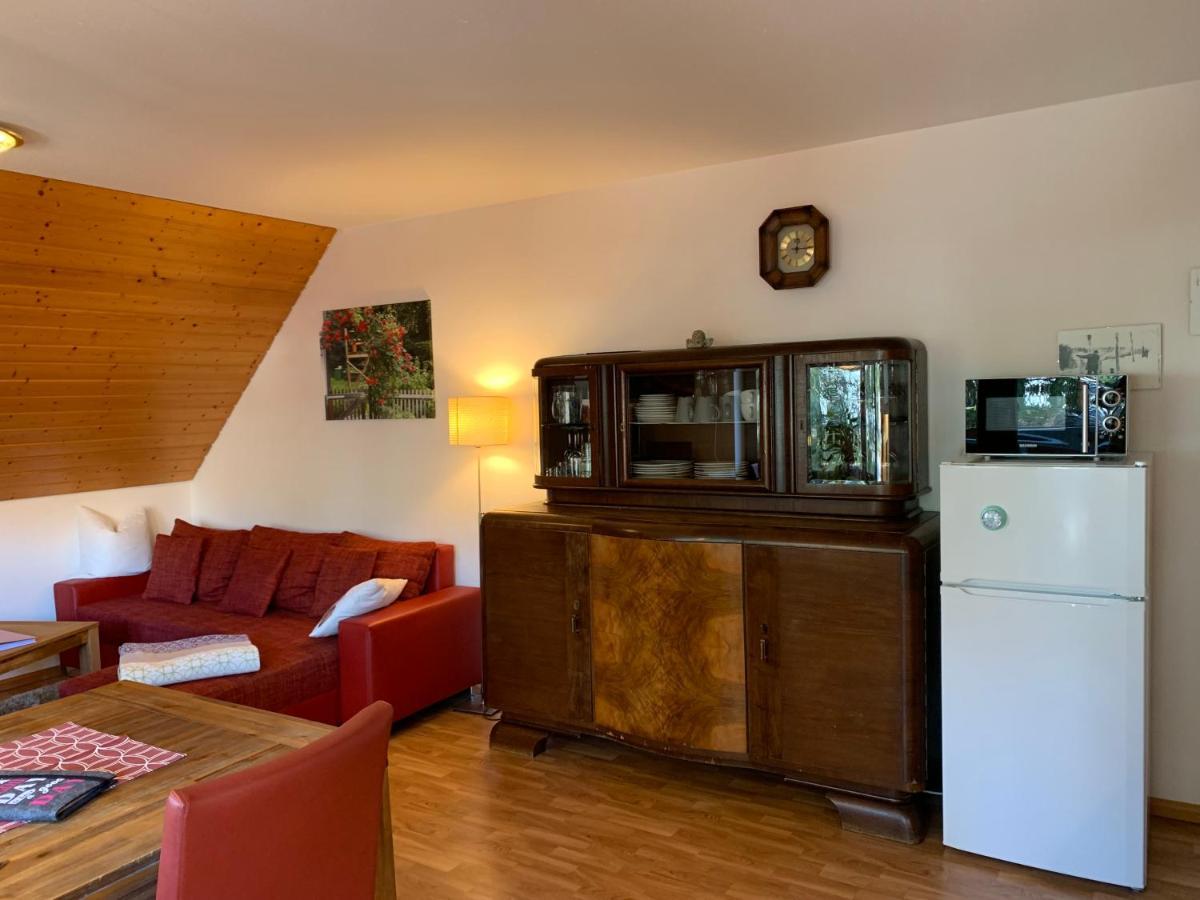 Gaestehaus Hundelbach Lenzkirch Bagian luar foto